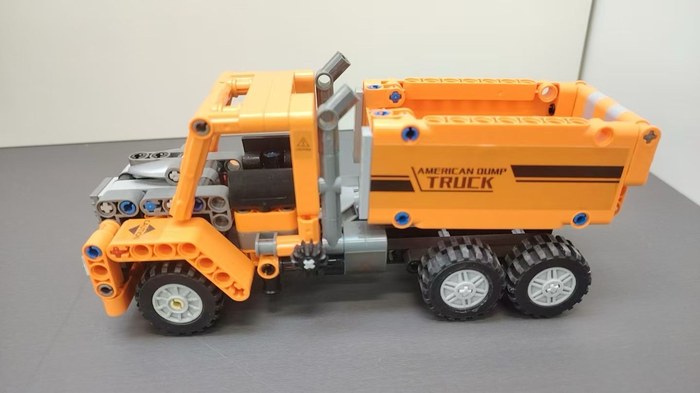 Premium 6-Wheel Construction Dump Truck Building Set | STEM Educational Engineering Toy for Kids | DIY Creative Learning Gift